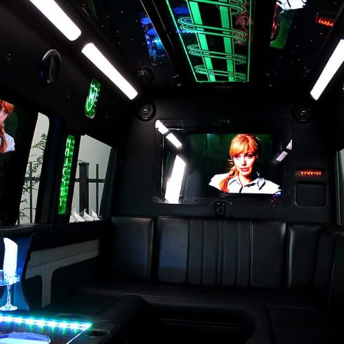 Houston-Party-Bus-Lounge-Sprinter-TV